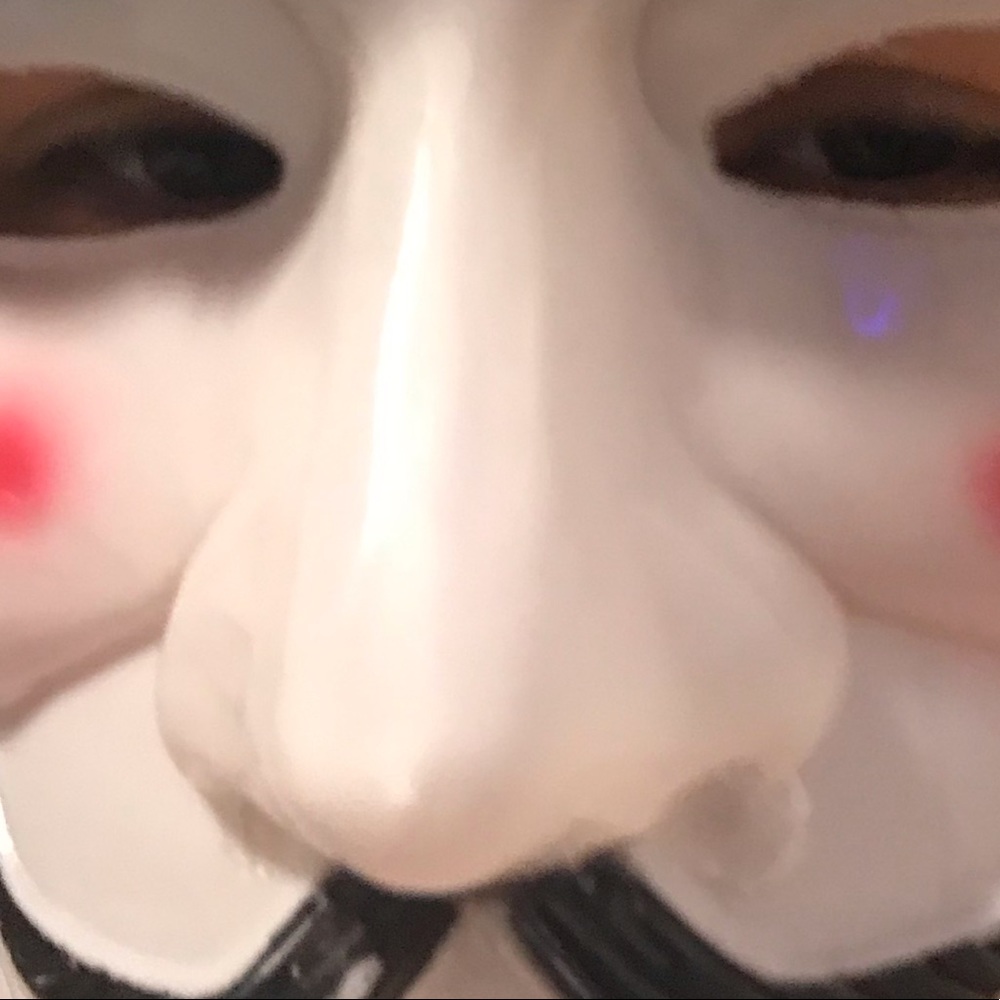 Meet your Posher, Madeline